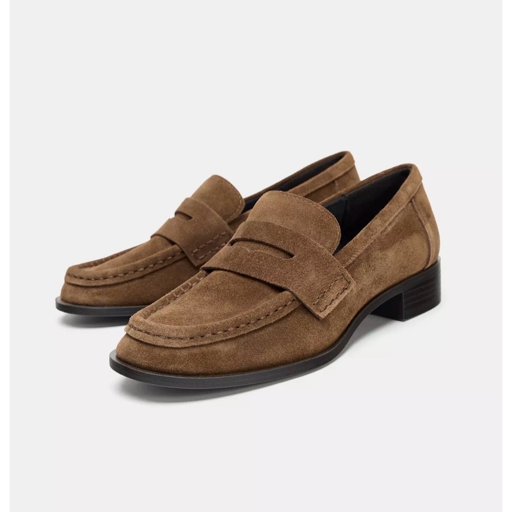 Zara Women’s Suede Loafers dark tan size 5